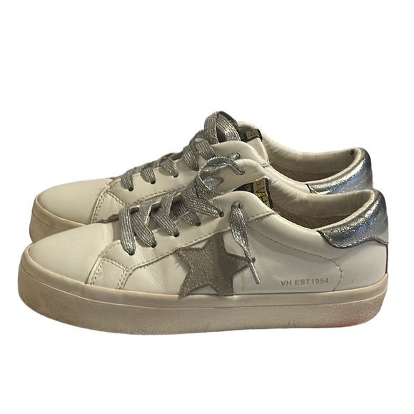 Vintage Havana Shoes - Vintage Havana Womans 6 White Leather Lucy Slip On Sneaker